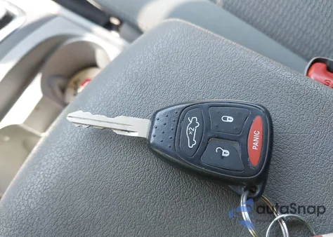 2007 Jeep Grand Cherokee Laredo from USA, damaged, VIN 1J8HR48P37C701649